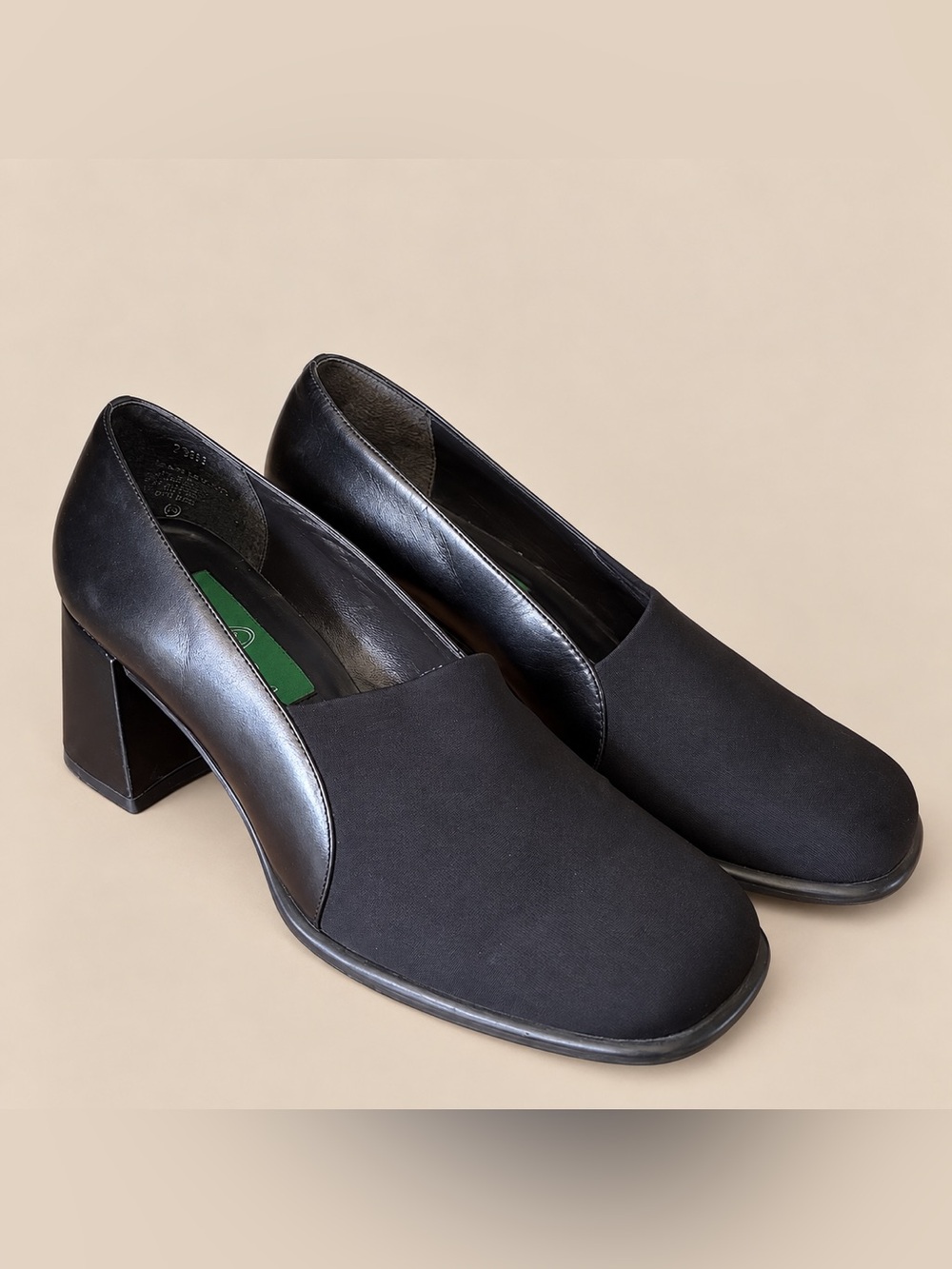 90s Vintage Block Heel 7.5